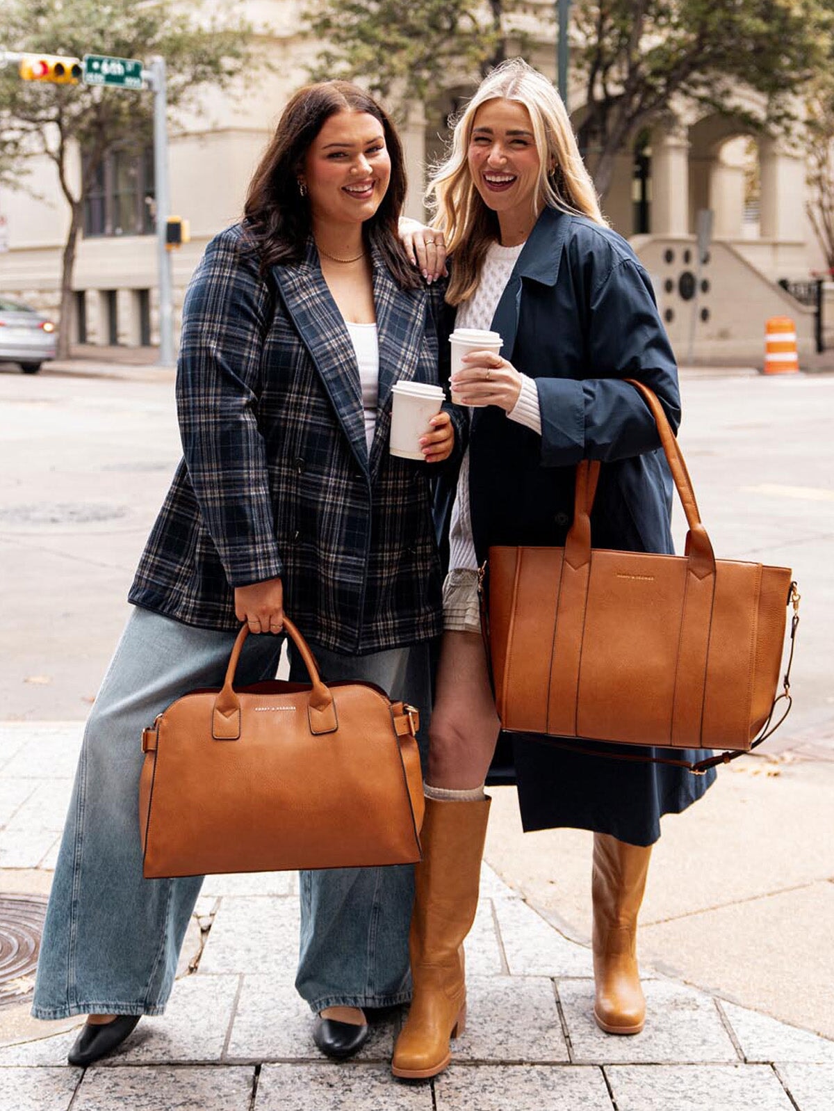 Multitasker Tote Cognac | Poppy and Peonies – Poppy & Peonies