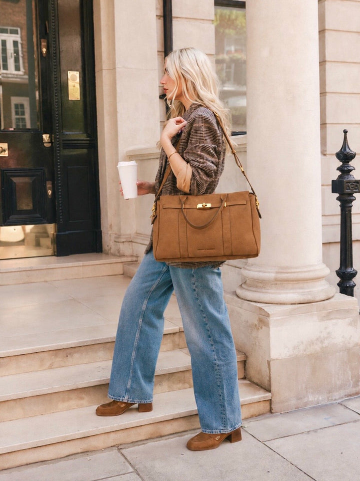 Effortless Tote Cognac Suede