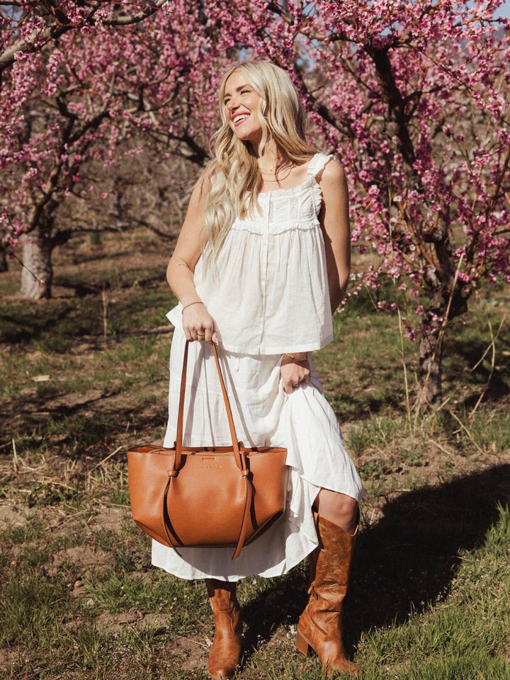 Etta Tote Cognac