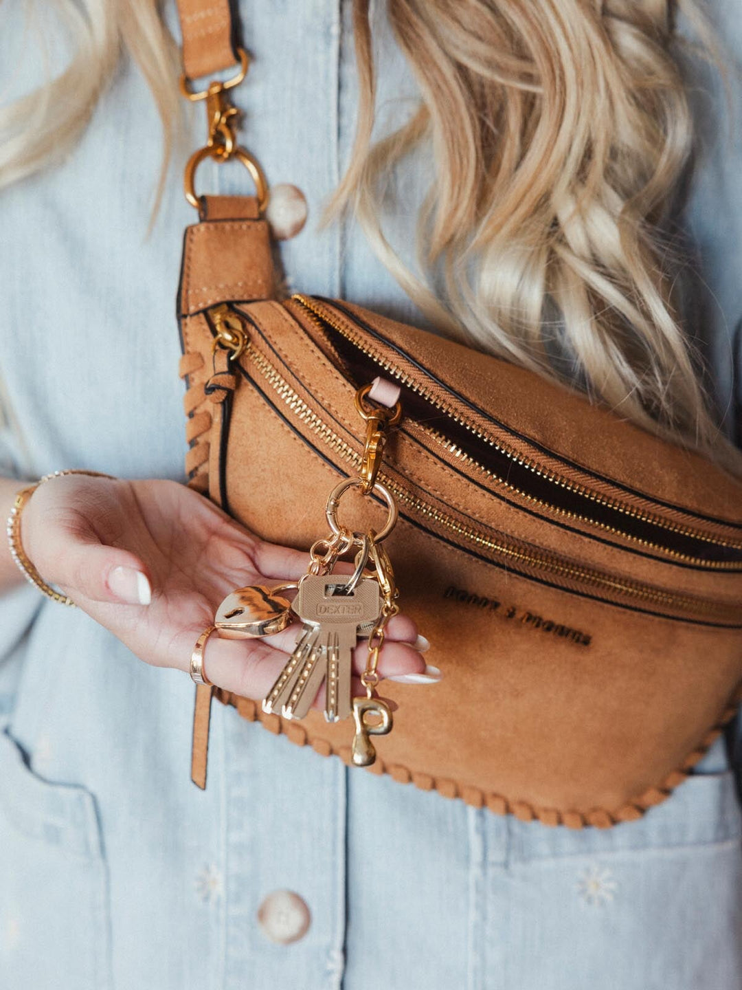 The Desert Crossbody Cognac