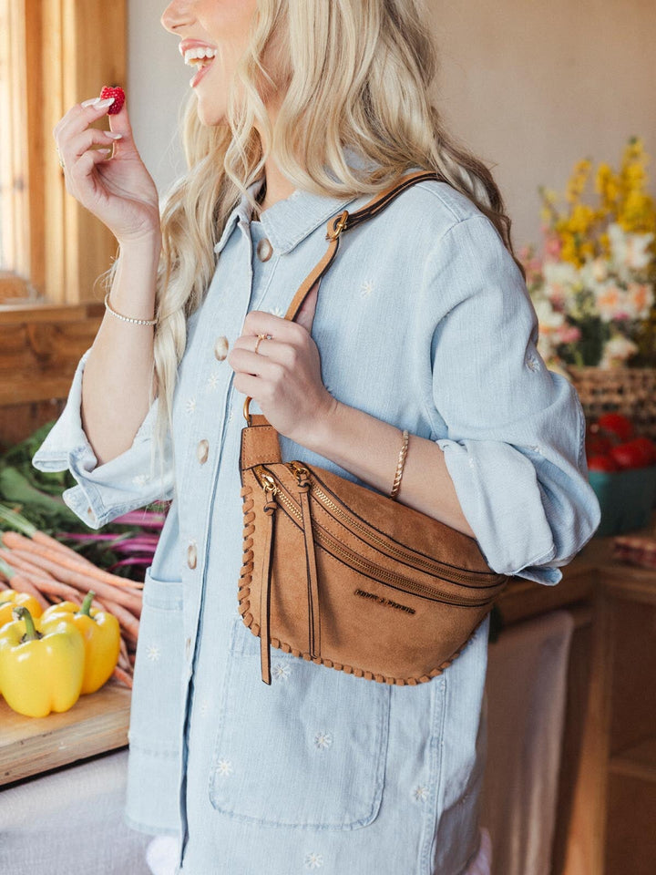 The Desert Crossbody Cognac