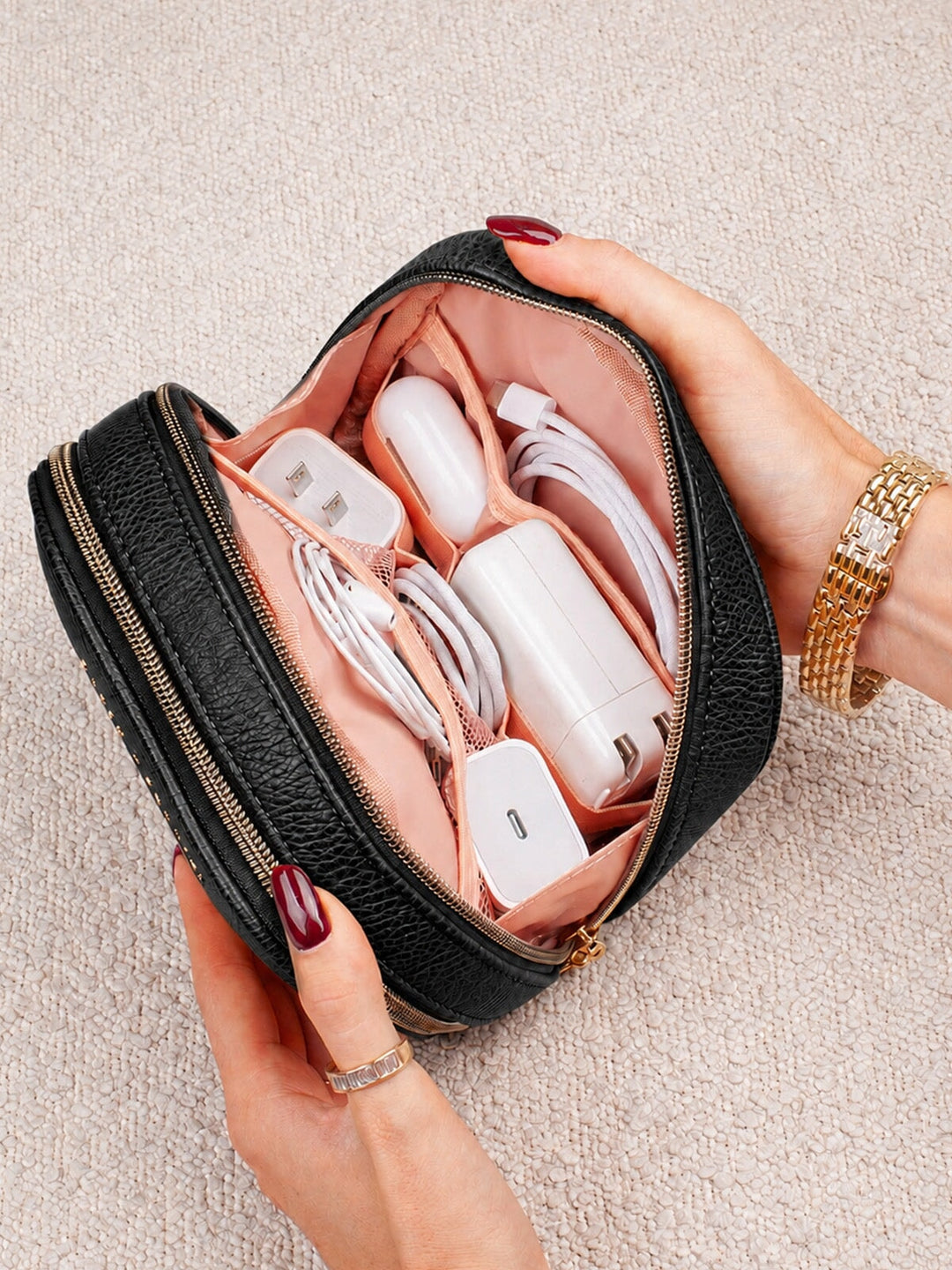 Pretty Connected Case Black