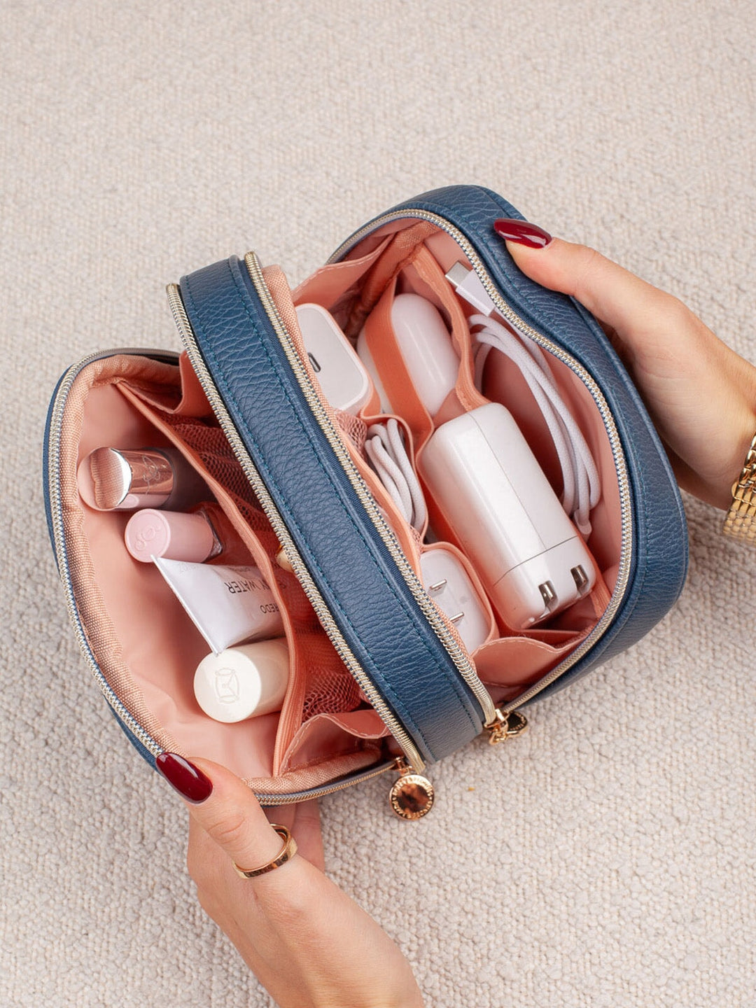 Pretty Connected Case Navy