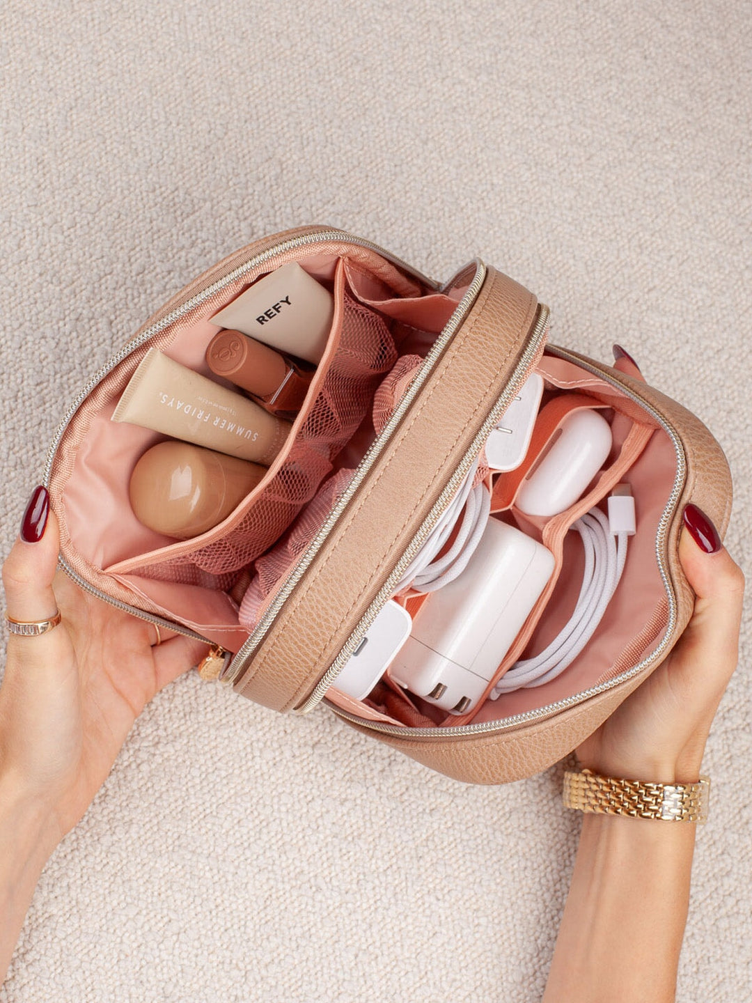 Pretty Connected Case Taupe
