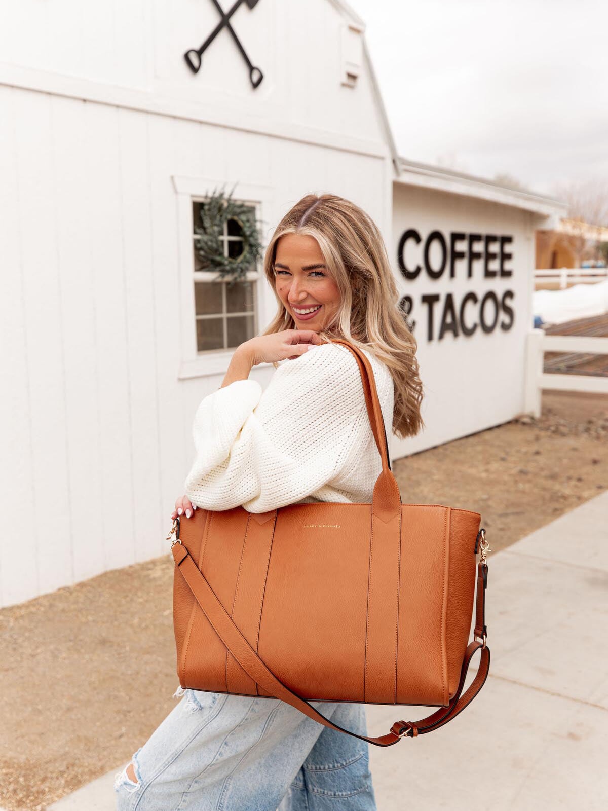 Multitasker Tote Cognac | Poppy and Peonies – Poppy & Peonies