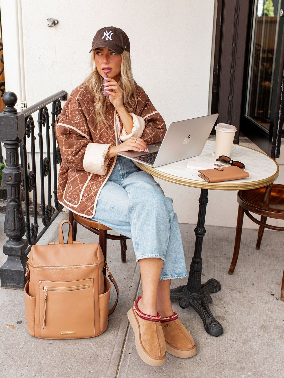 Go Anywhere Wallet Mocha Mousse