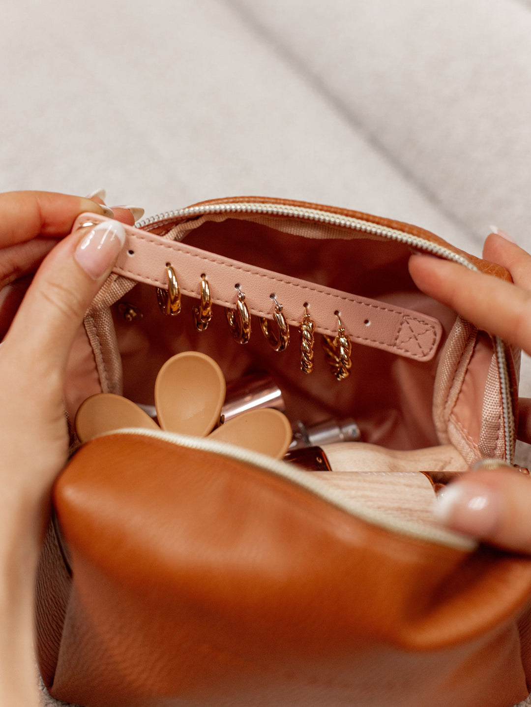 Cognac Cosmetic Case