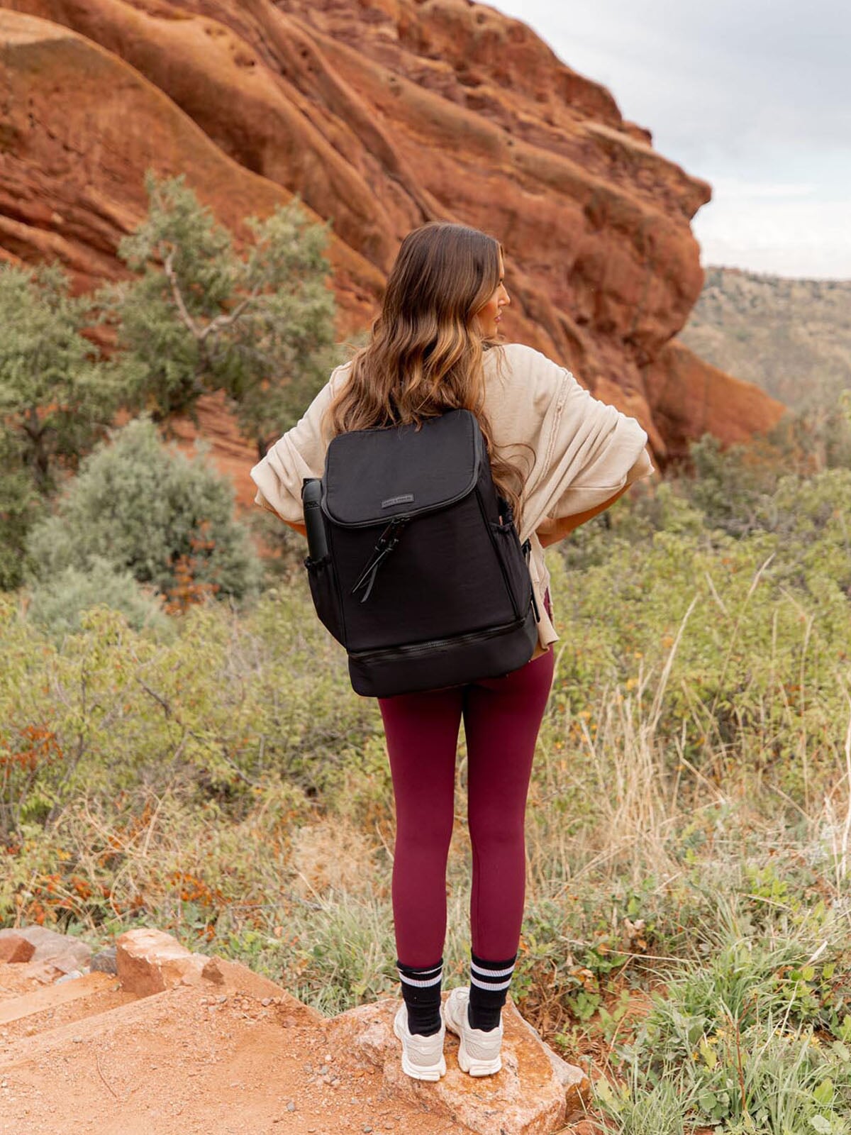 The Summit Backpack Black | Poppy and Peonies – Poppy & Peonies
