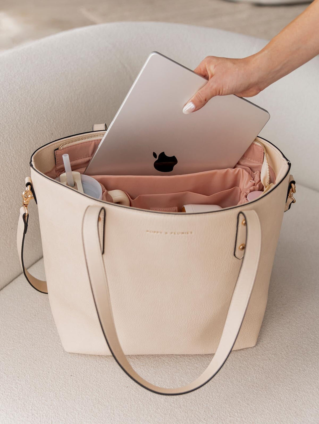 GO-GETTER TOTE cream