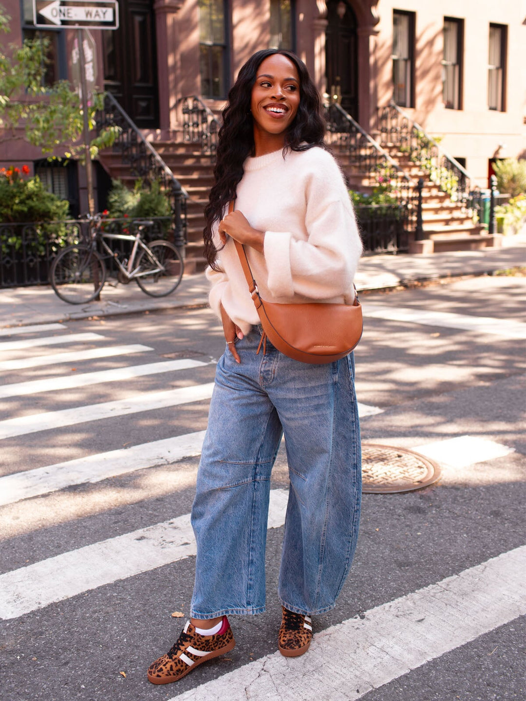 The Eclipse Crossbody Cognac