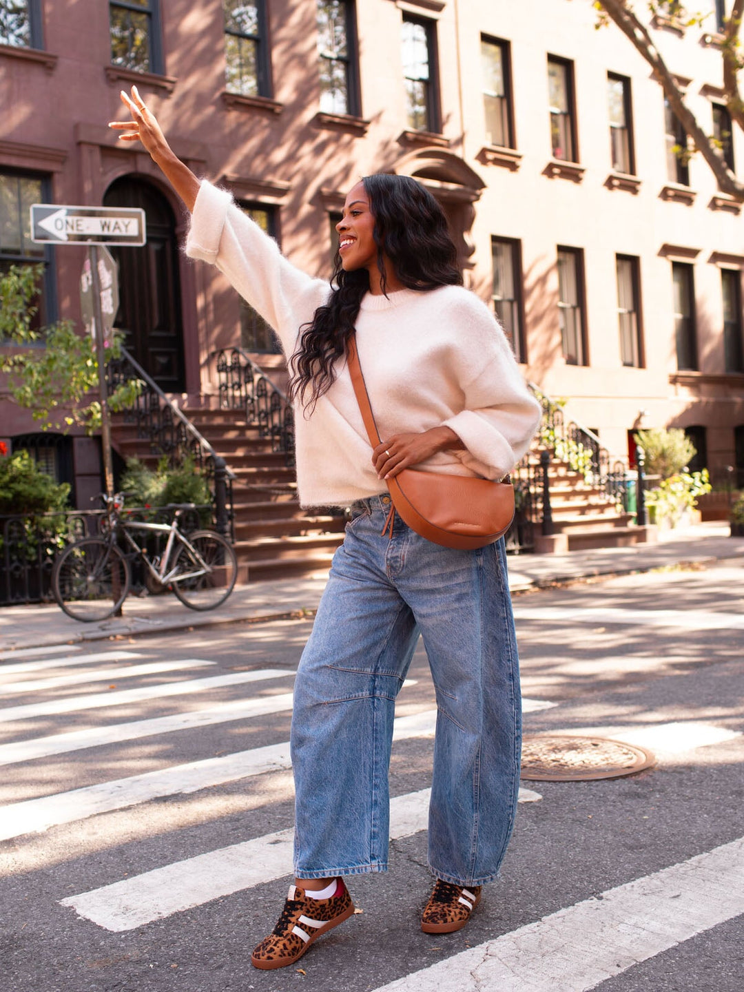 The Eclipse Crossbody Cognac