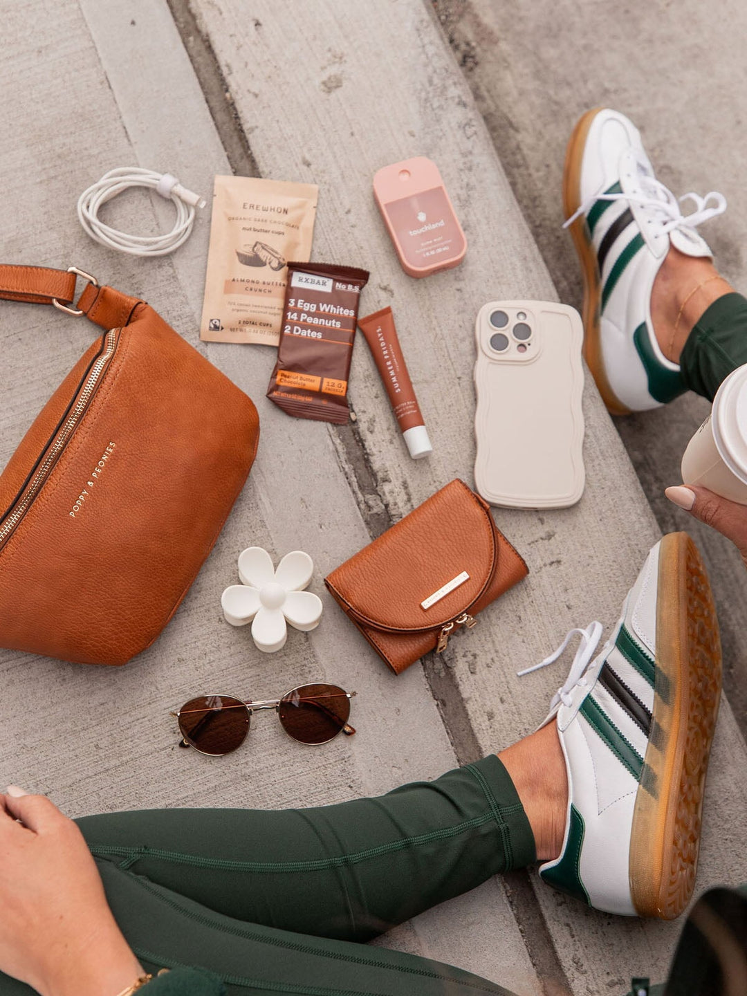 the SIDEKICK cognac