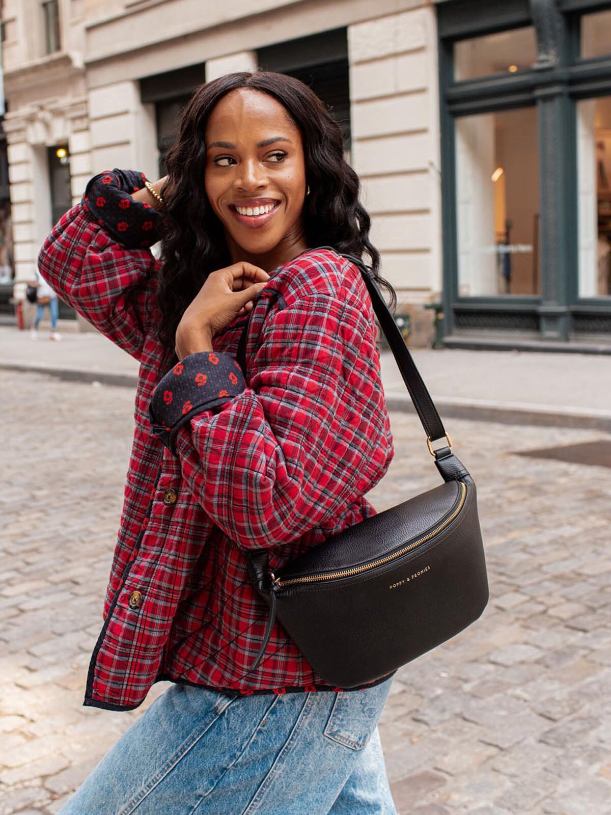 Large Sidekick Black | Poppy and Peonies – Poppy & Peonies