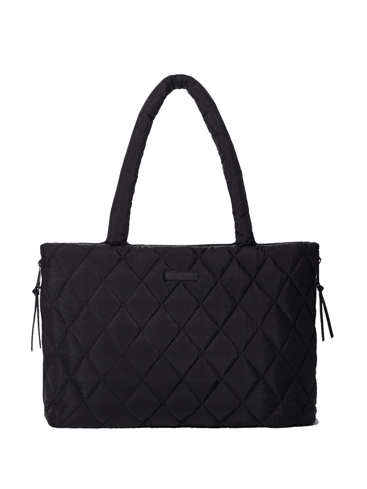 Tote It Black