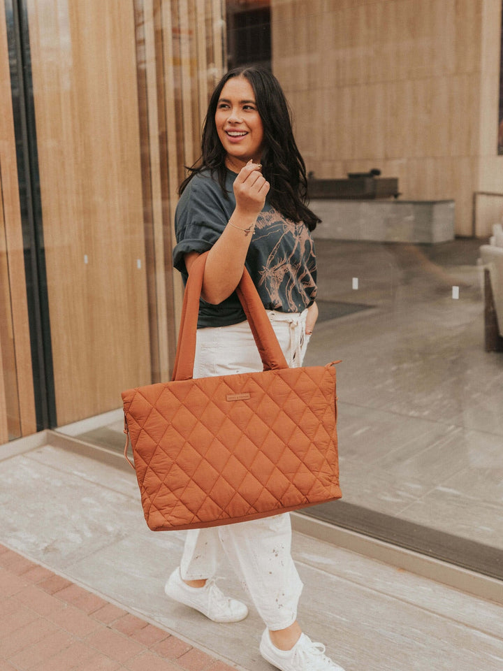 Tote It Cognac