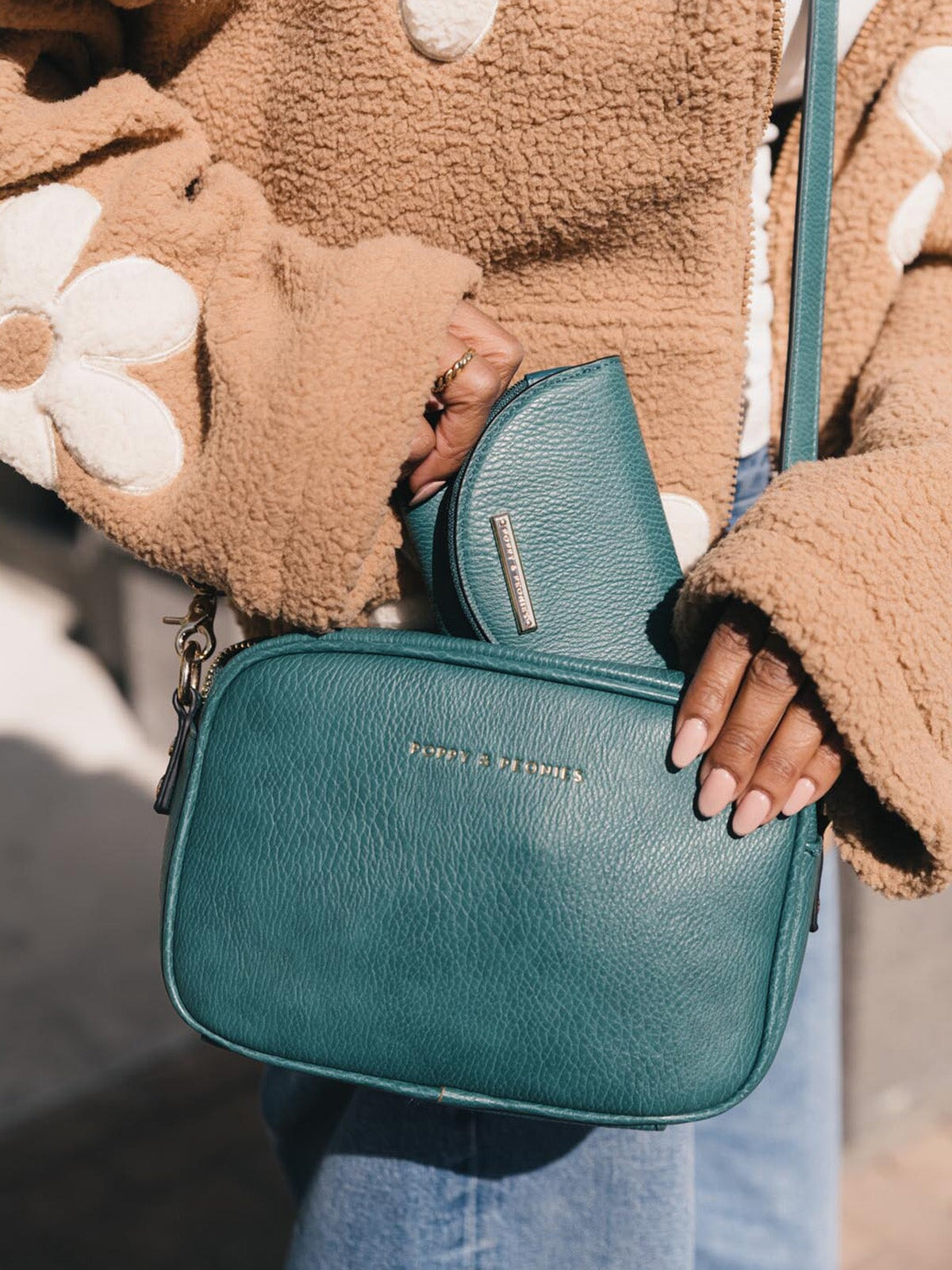 24/7 Crossbody Teal | Poppy and Peonies – Poppy & Peonies
