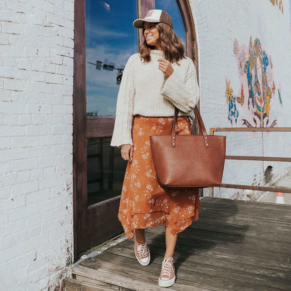 GOGETTER TOTE chestnut Poppy & Peonies