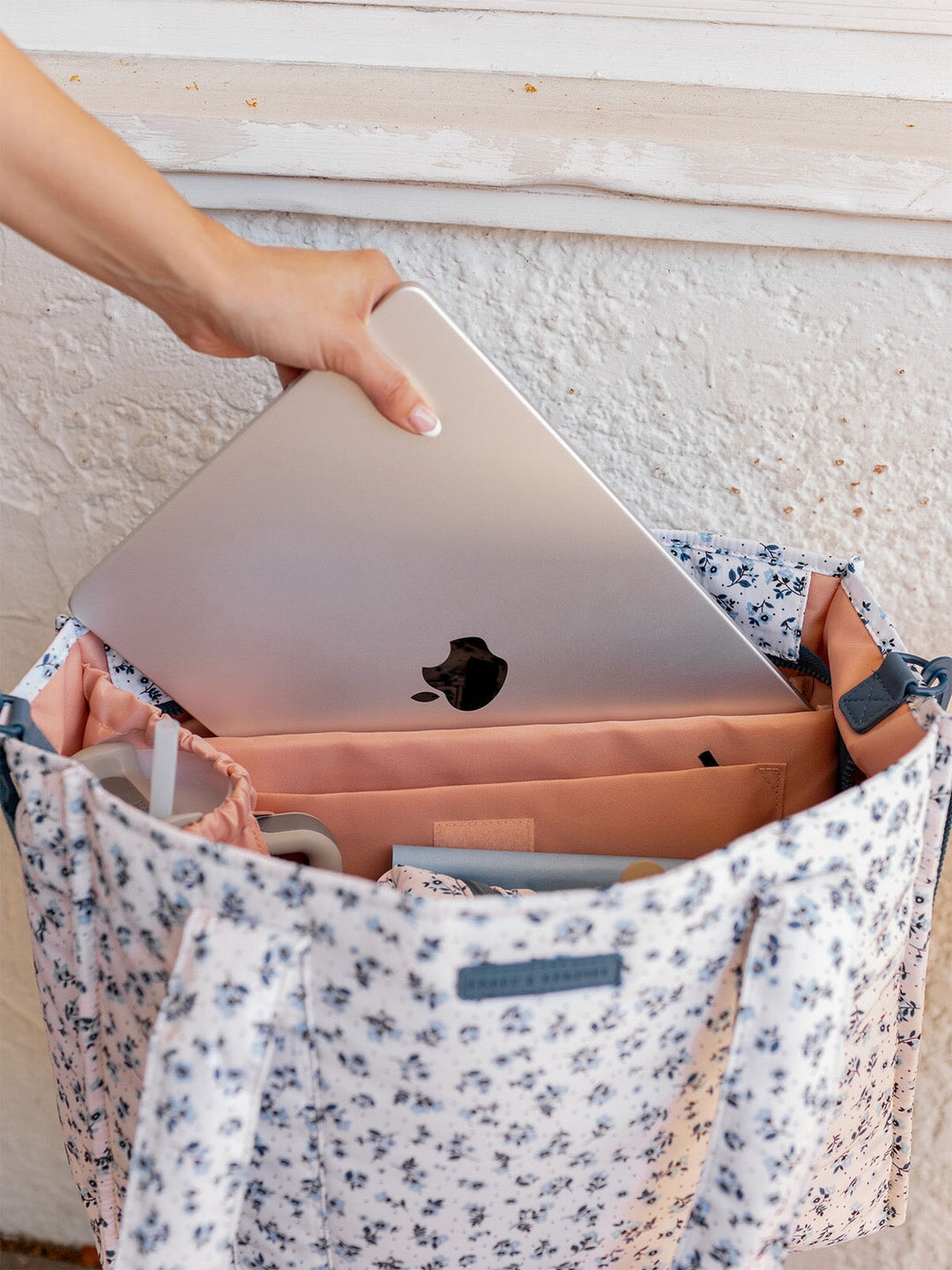On The Go Tote Blue Floral