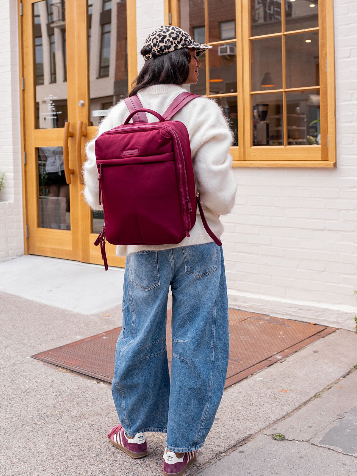 The Flex Backpack Berry | Poppy and Peonies – Poppy & Peonies